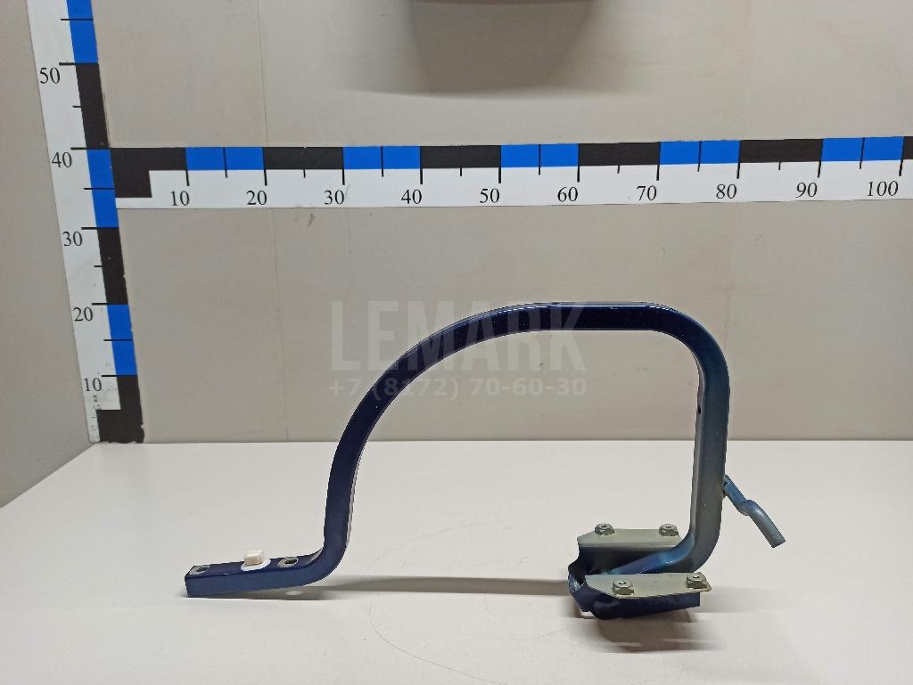 Петля крышки багажника 5C6827302D VAG