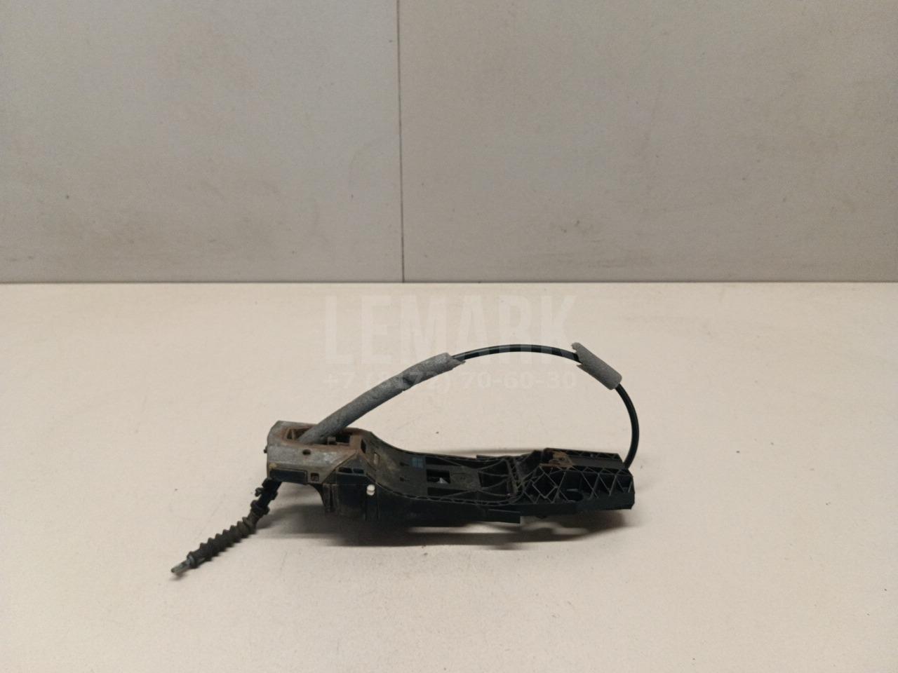 Кронштейн ручки 5L0839885A VAG