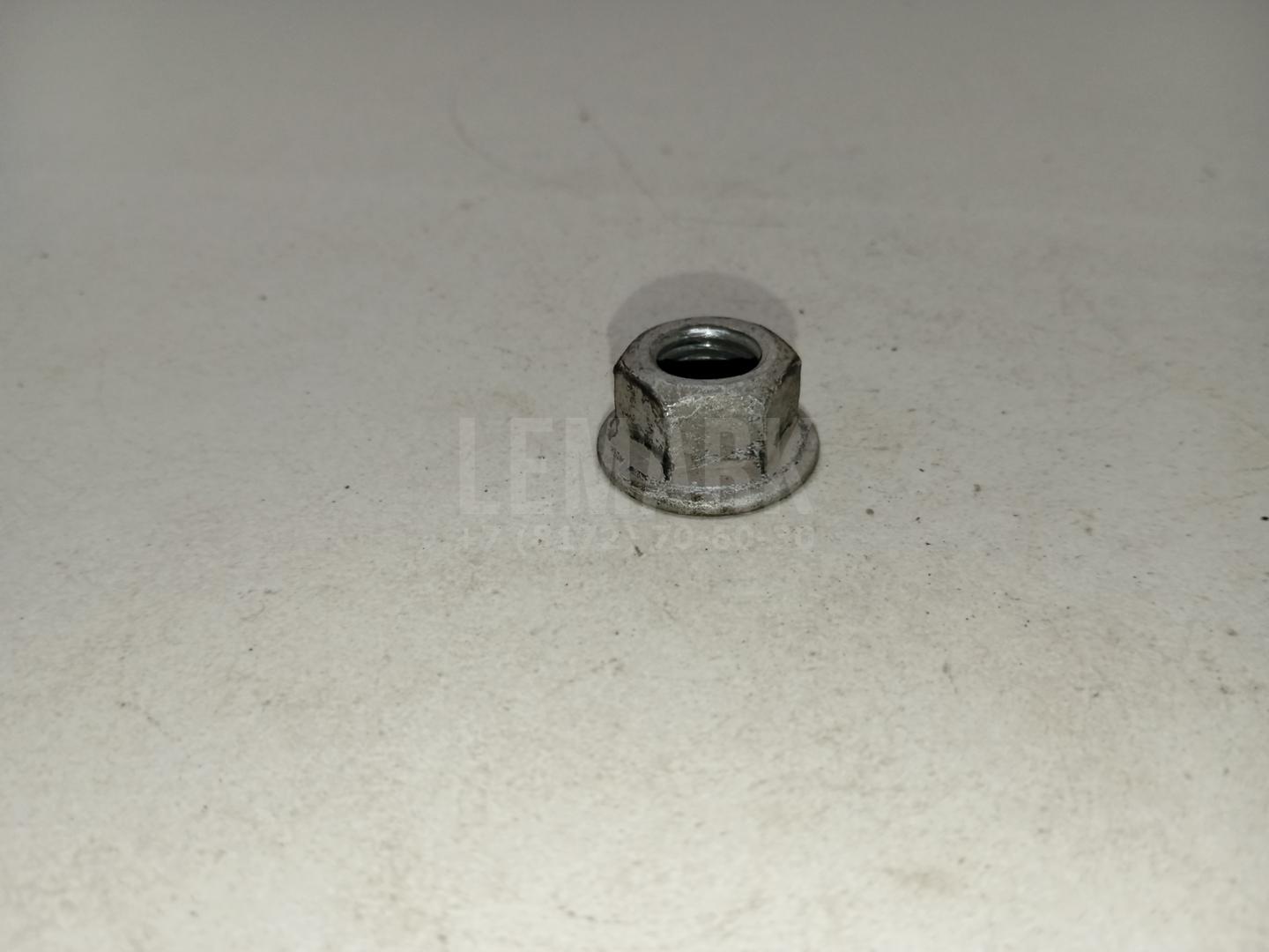 Гайка N10402904 VAG