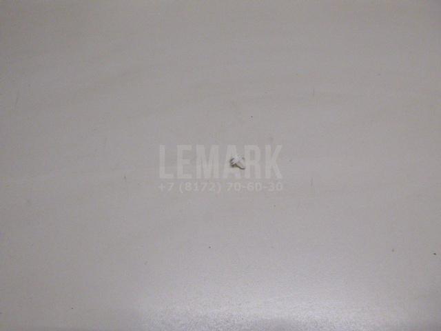 Крепеж (клоп) 0155330001 Nissan