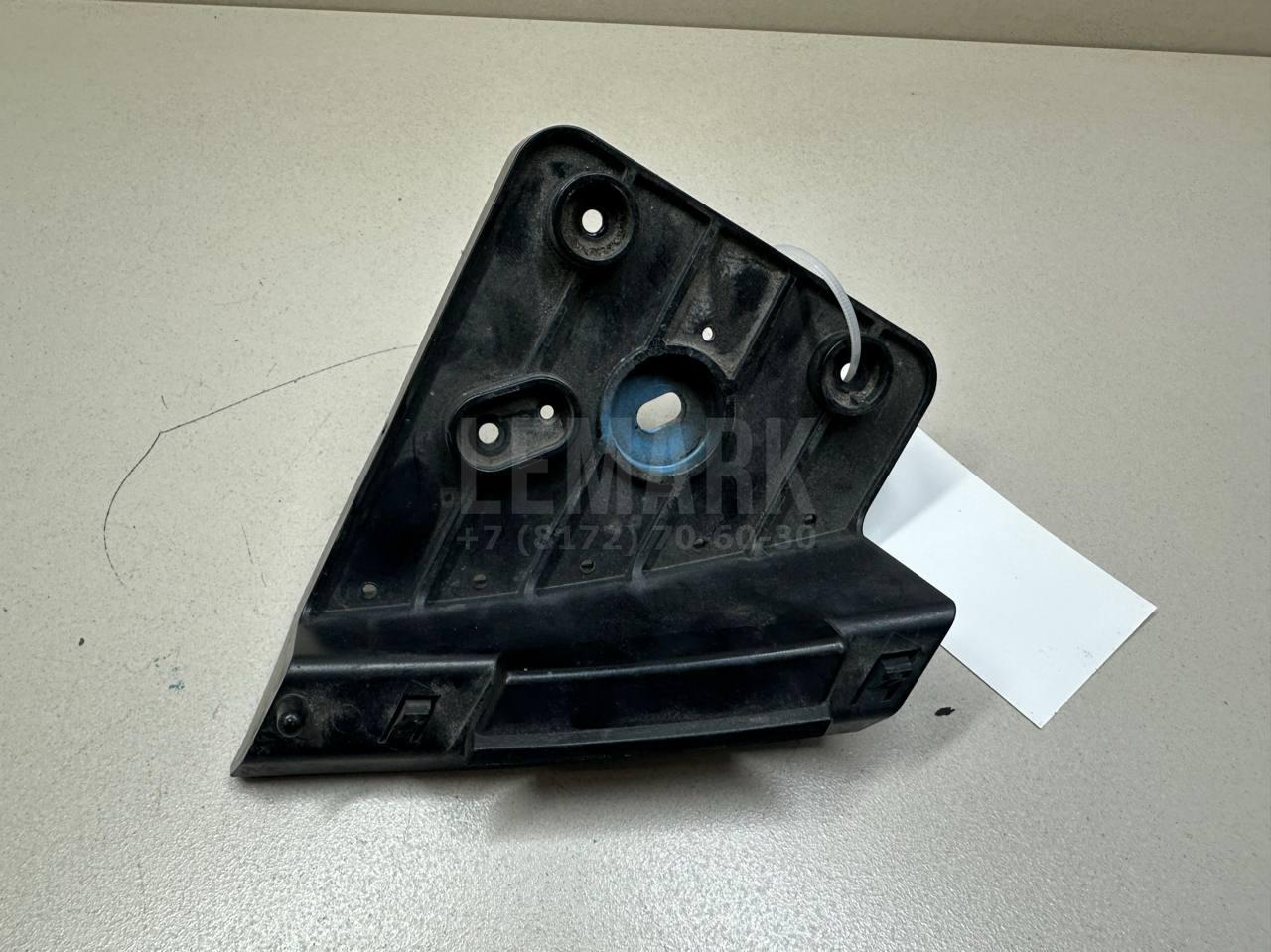 Кронштейн крепления фары 620454EA0A Nissan