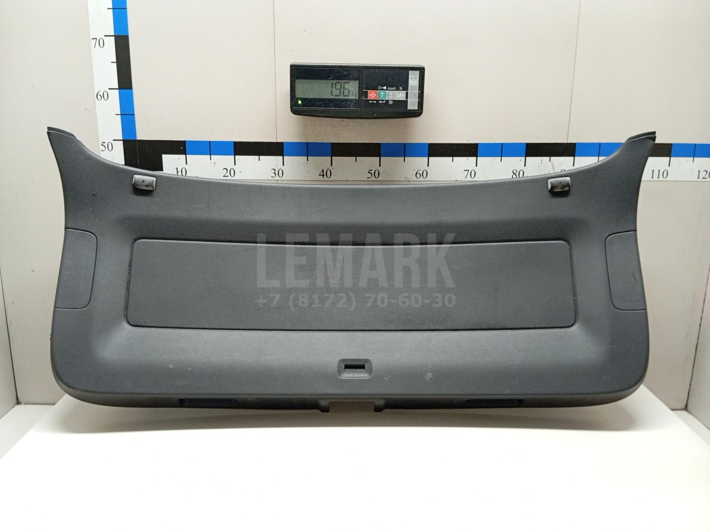 Обшивка двери багажника 5N0867601A82V VAG