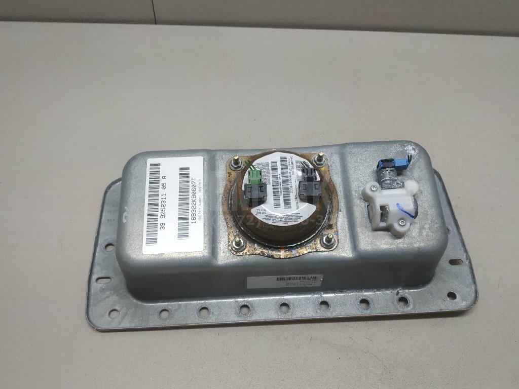 Подушка безопасности пассажирская (в торпедо) для  BMW 3-serie F30/F31/F80 2011-2020