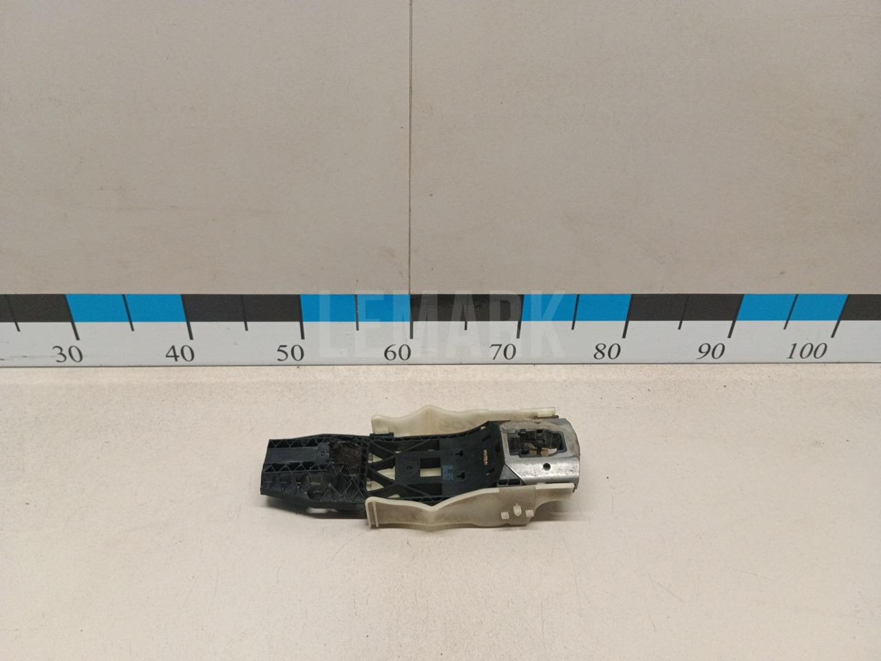 Кронштейн ручки 3T0837885D VAG