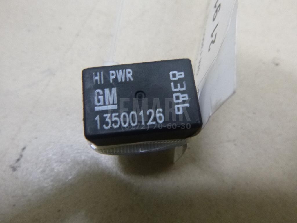 Реле 13500126 GM