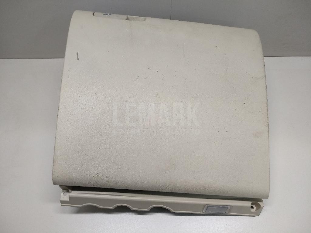 Бардачок 5M1857114E95T VAG
