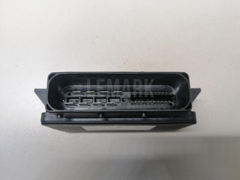 Блок управления парковочным тормозом для  Audi A5/S5 [8T] Coupe/Sportback 2007-2016