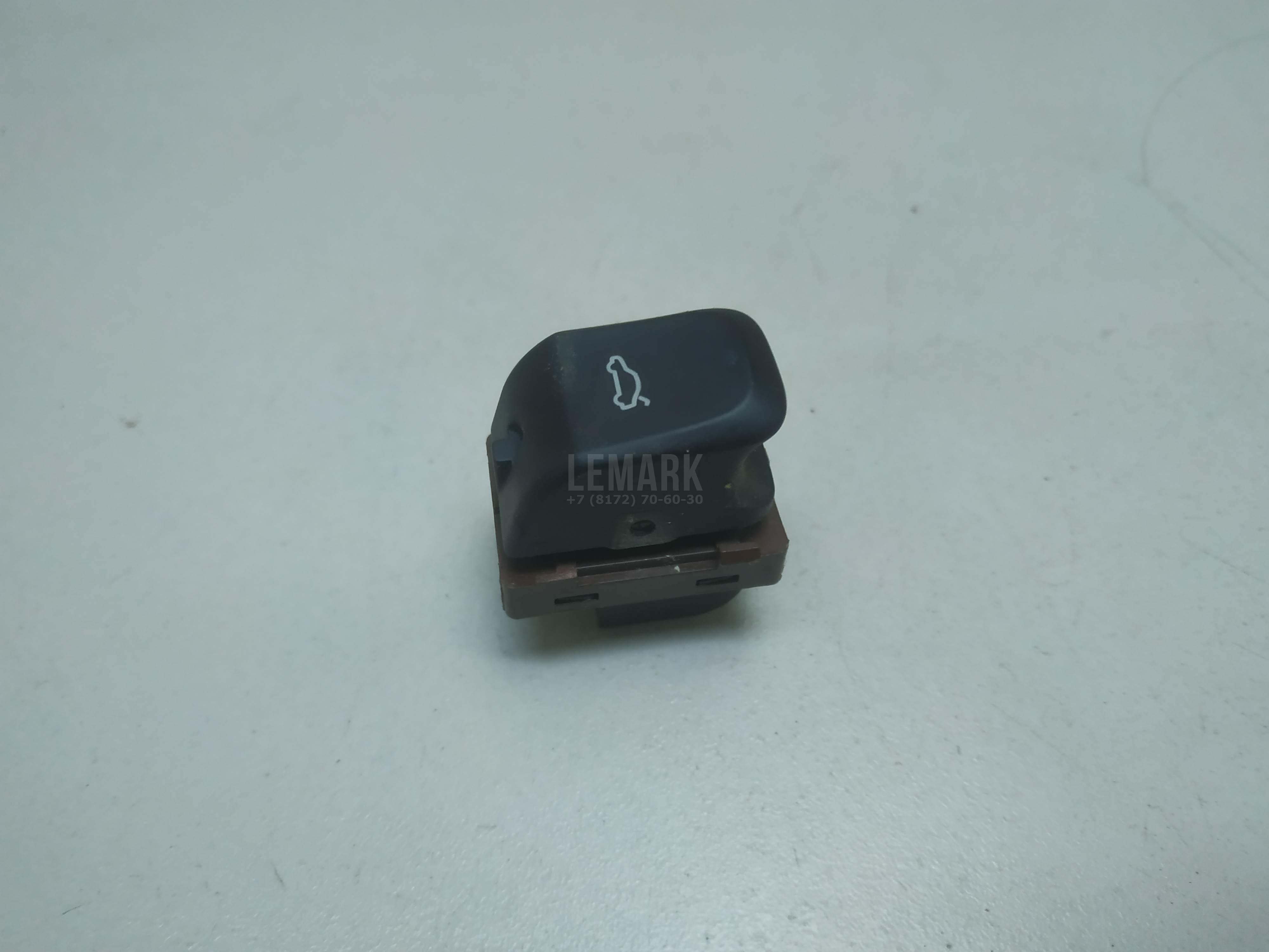 Кнопка открывания багажника для  BMW 5-serie E60/E61 2003-2009