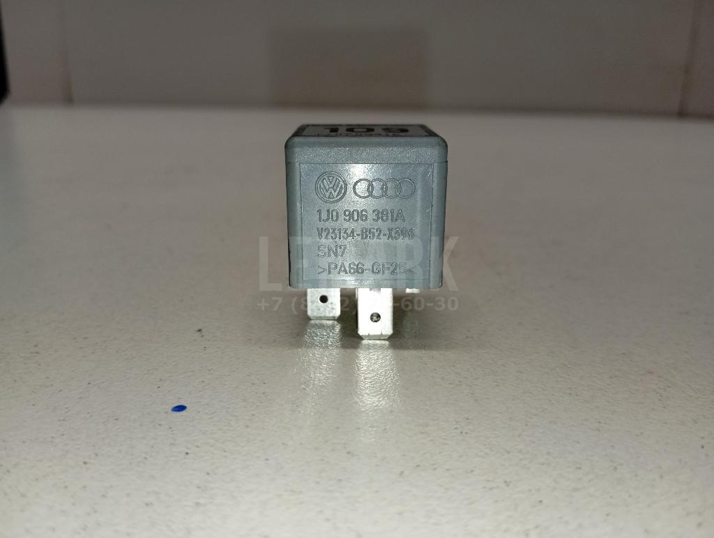 Реле 1J0906381A VAG