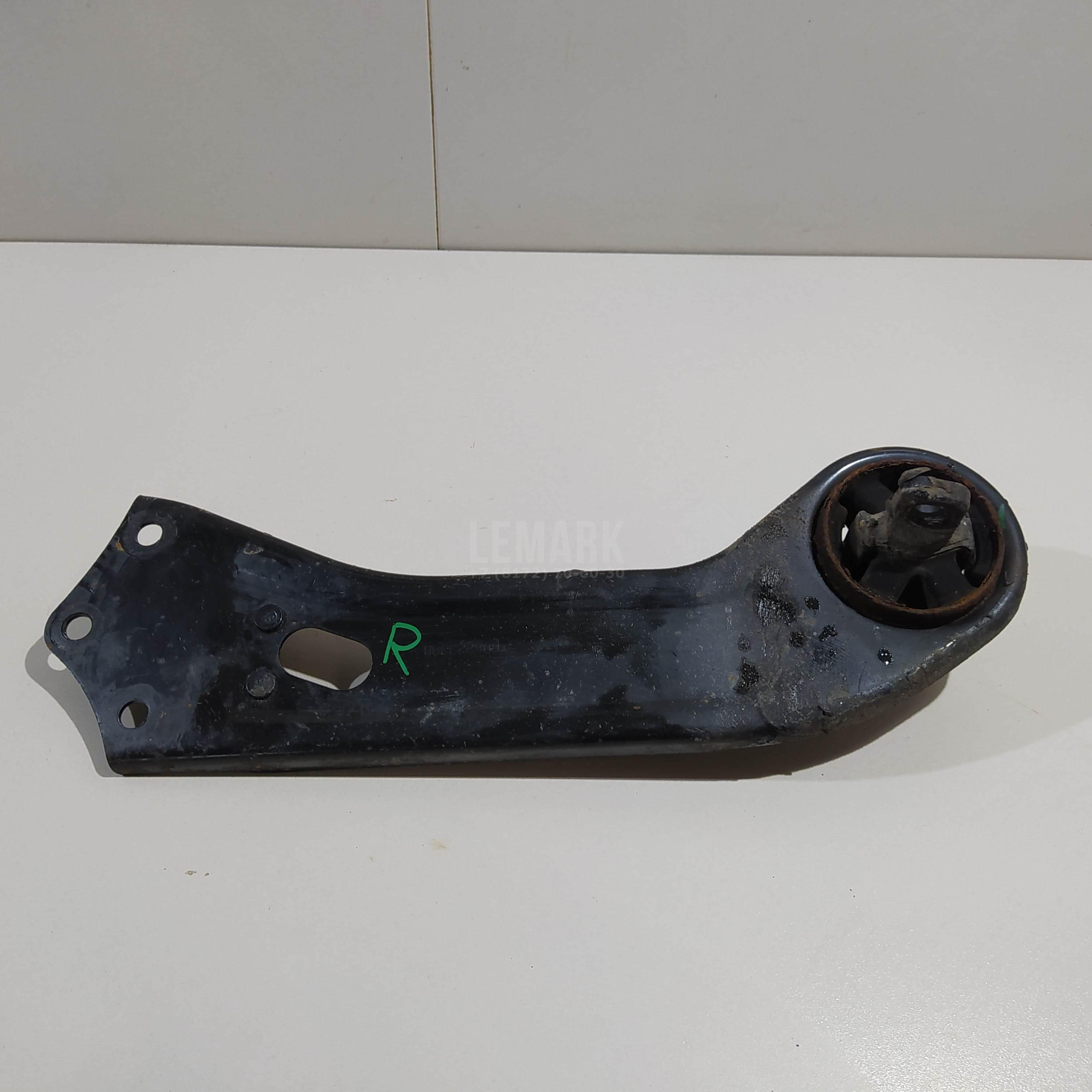Рычаг задний продольный правый 55280D3050 Hyundai-Kia