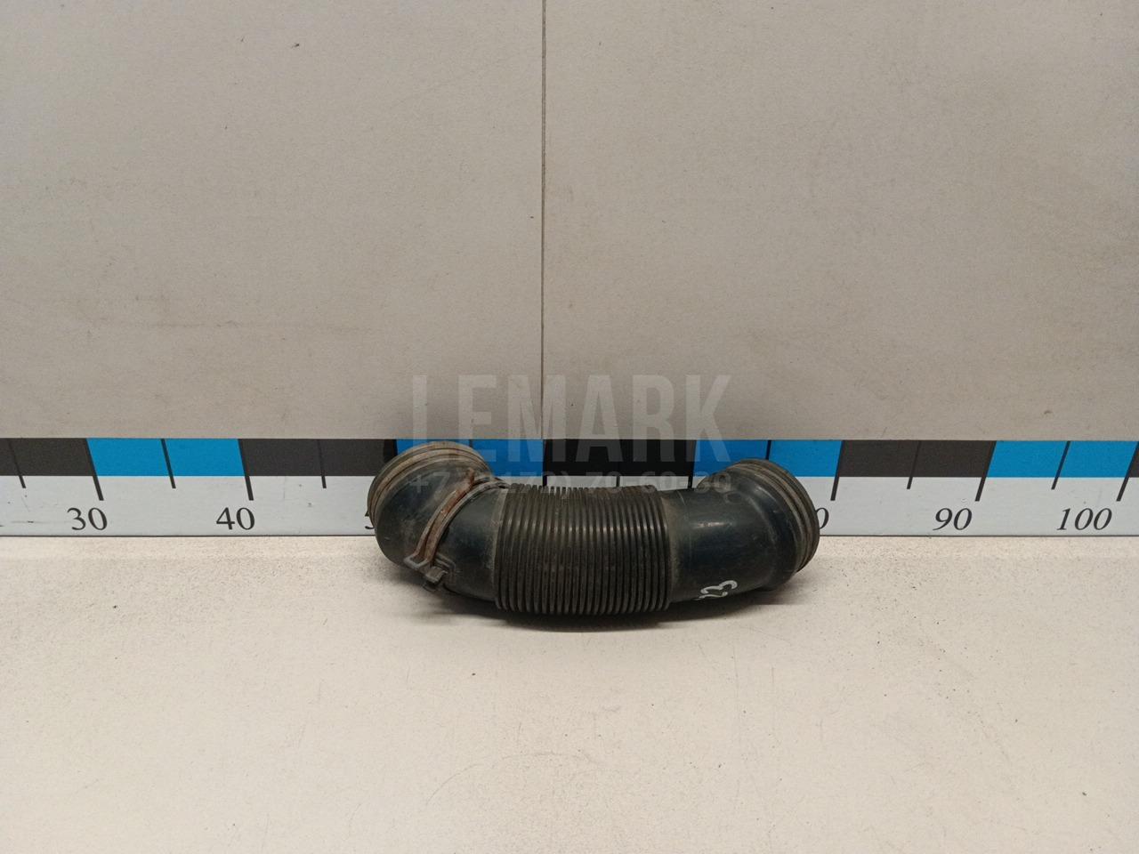 Патрубок воздушного фильтра 1K0129684L VAG