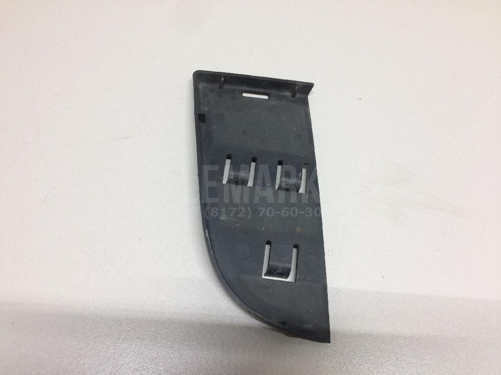 Заглушка бампера правая 62256JD00H Nissan