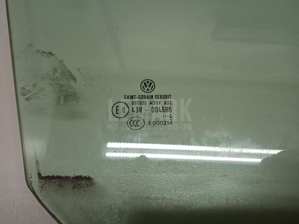Стекло двери передней правой 5C6845202B VAG