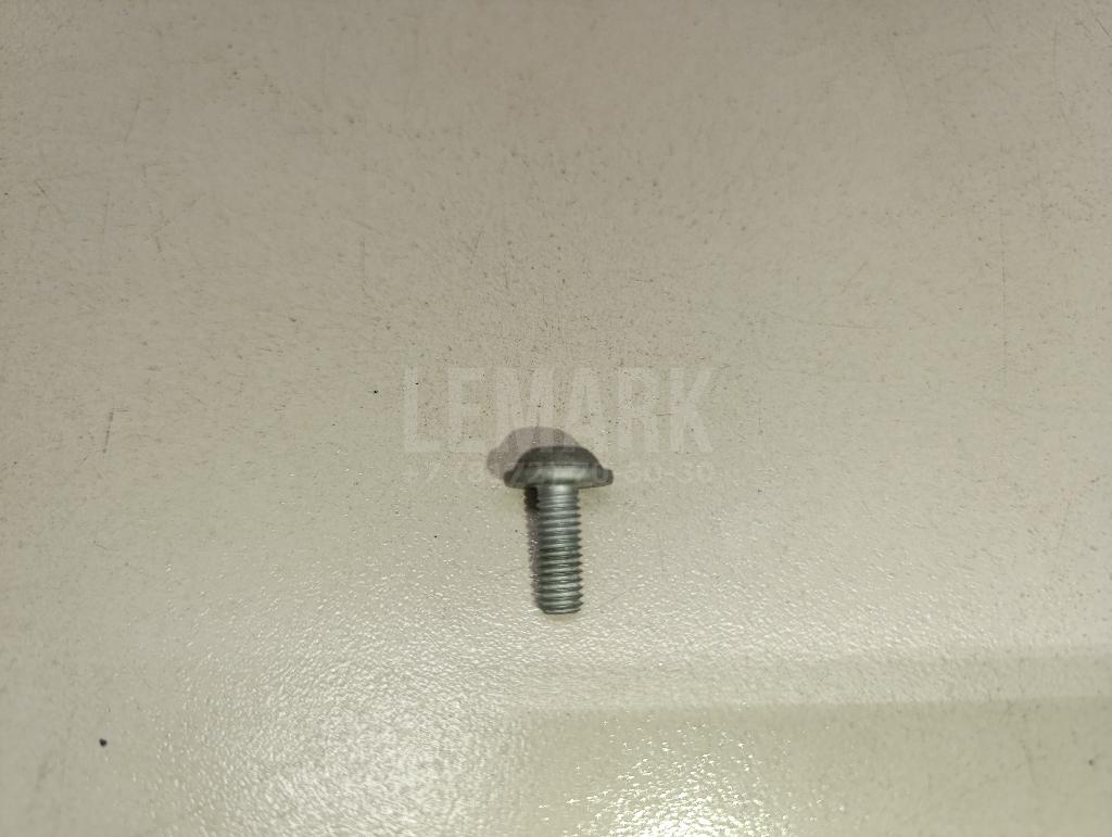 Болт N10632003 VAG