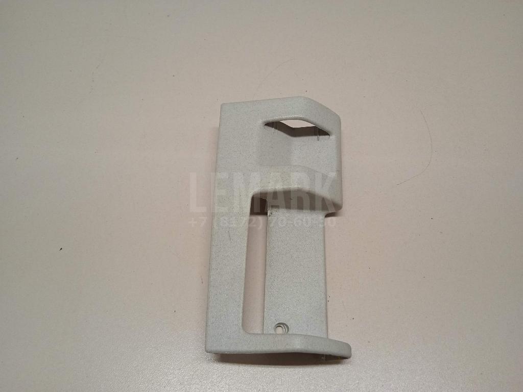 Обшивка двери сдвижной 7E5867620BX30 VAG