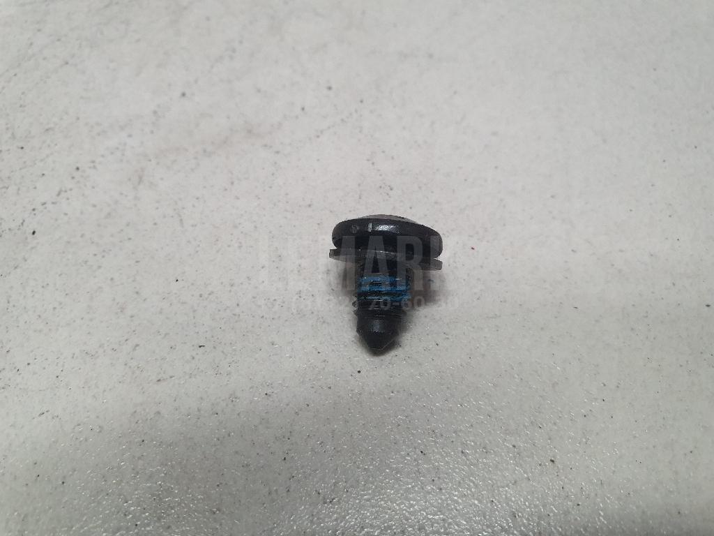 Болт N90800503 VAG