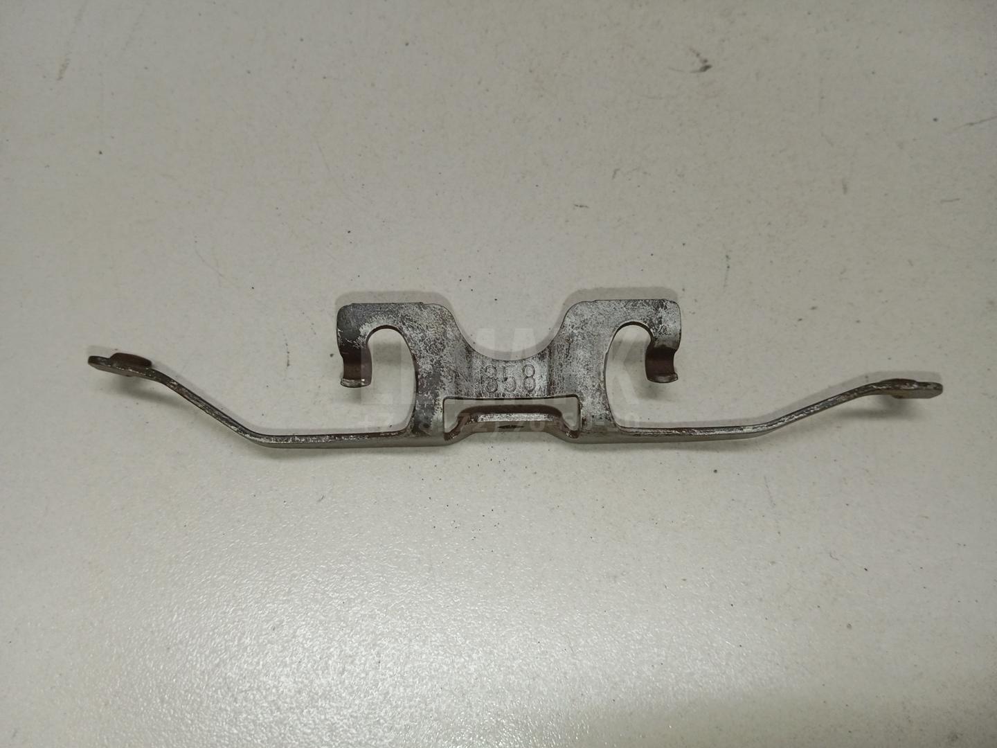 Пружина переднего суппорта 5160320 Ford