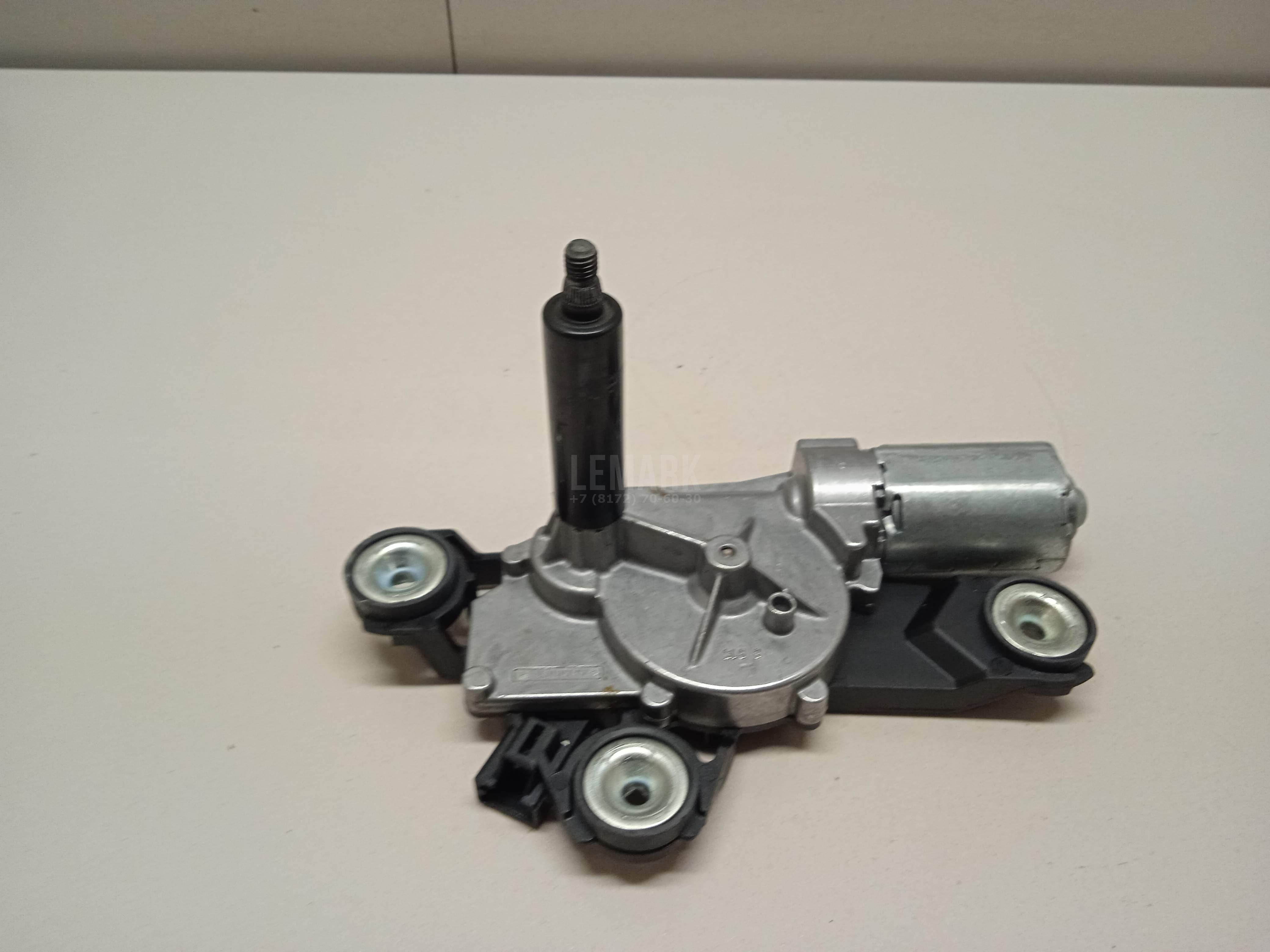 Моторчик стеклоочистителя задний 1851421 Ford