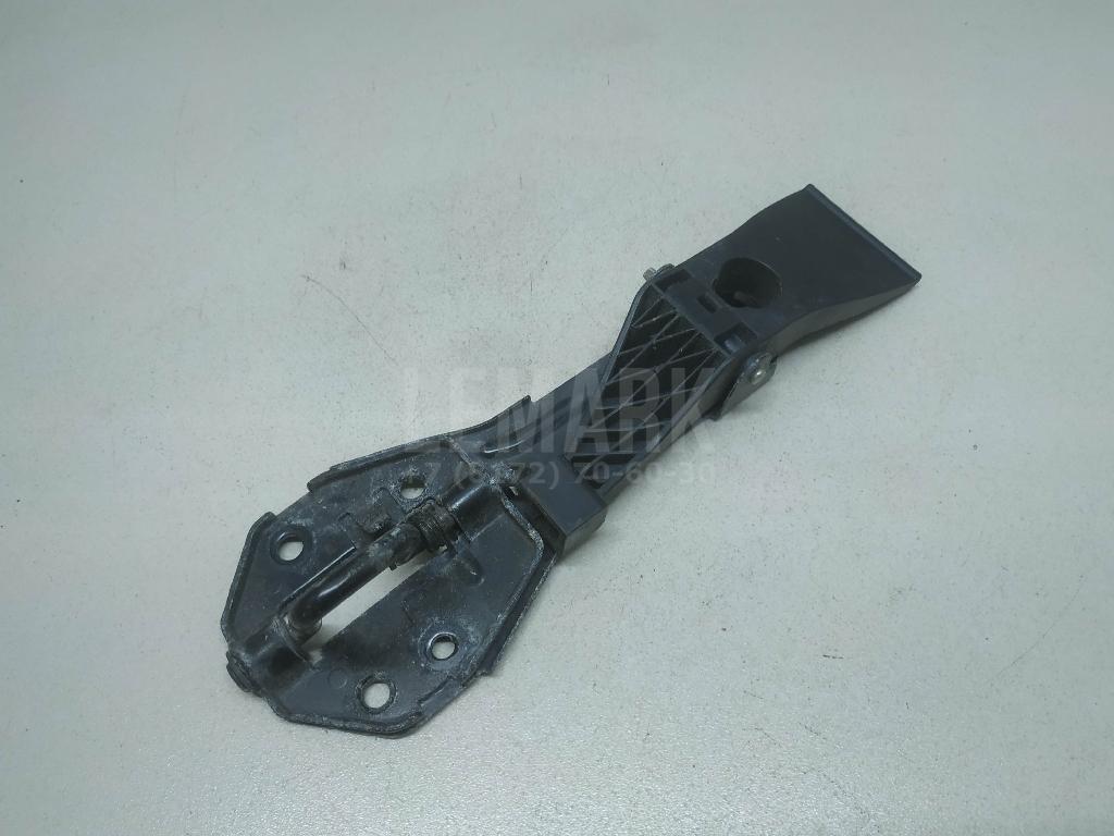 Крючок капота