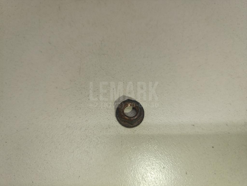 Гайка выпускного коллектора N90894601 VAG