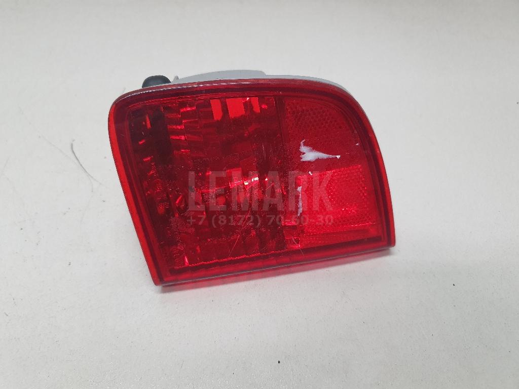 Фонарь задний в бампер правый 8145760020 Toyota