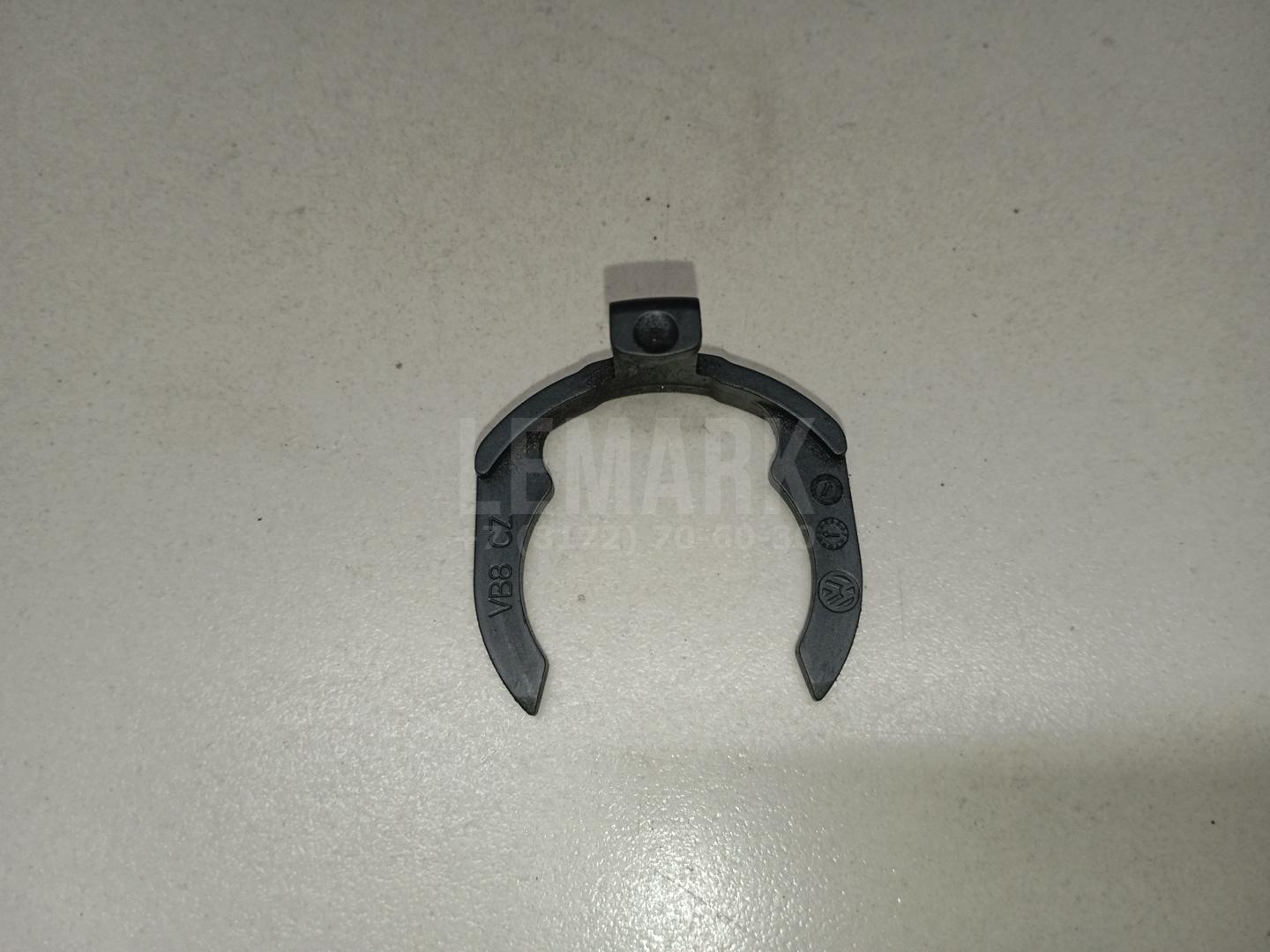 Скоба 03F121142 VAG