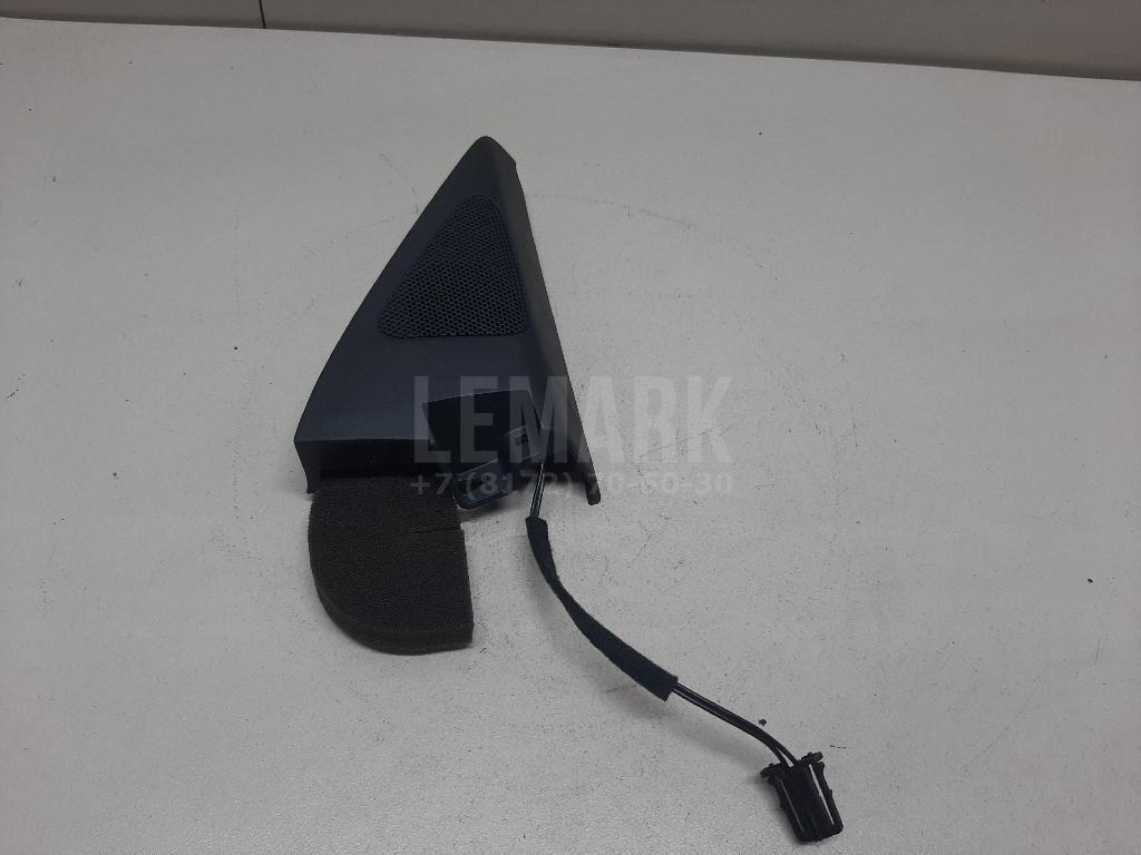 Крышка зеркала внутренняя правая 5N0837974G82V VAG
