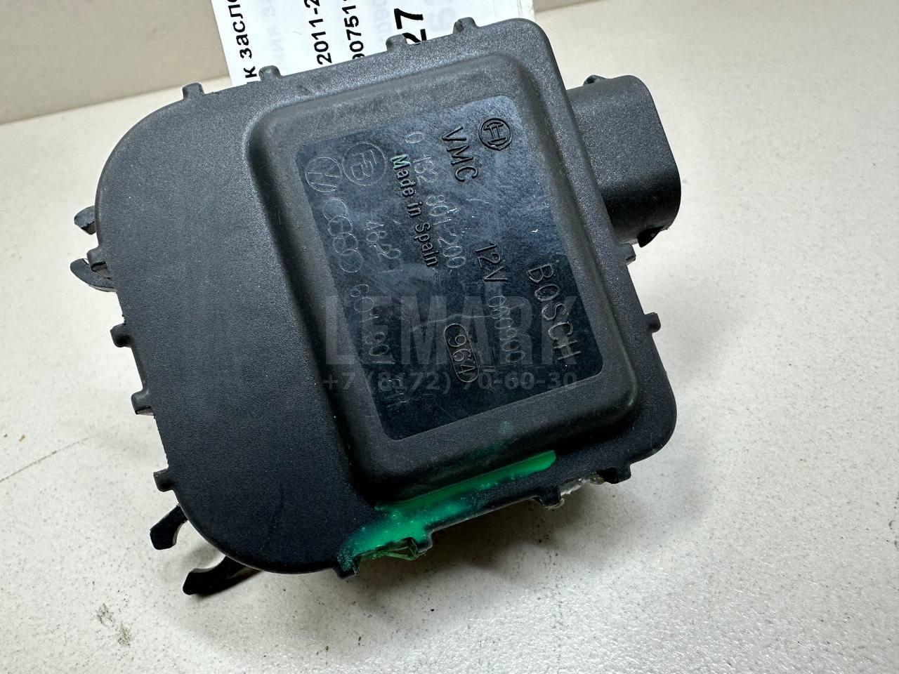 Моторчик заслонки отопителя 1K0907511B VAG