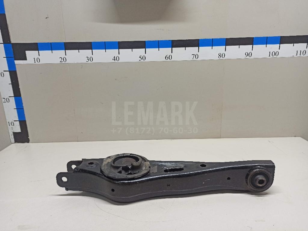 Рычаг задний поперечный правый 552102P000 Hyundai-Kia