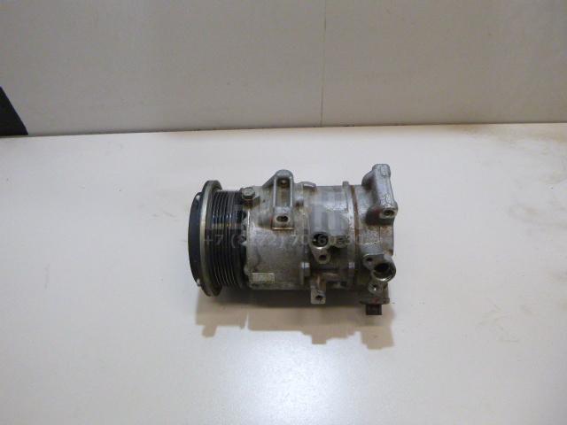Компрессор кондиционера 8831006420 Toyota