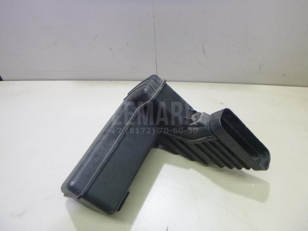 Воздухозаборник (внутри) 282102Z600 Hyundai-Kia