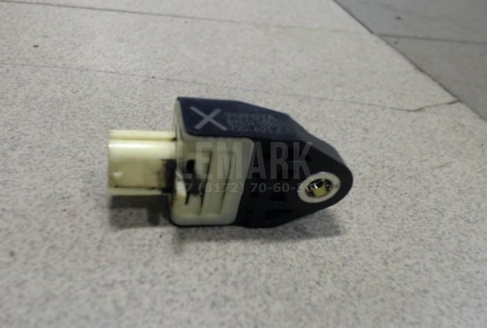 Датчик AIR BAG 8983133030 Toyota