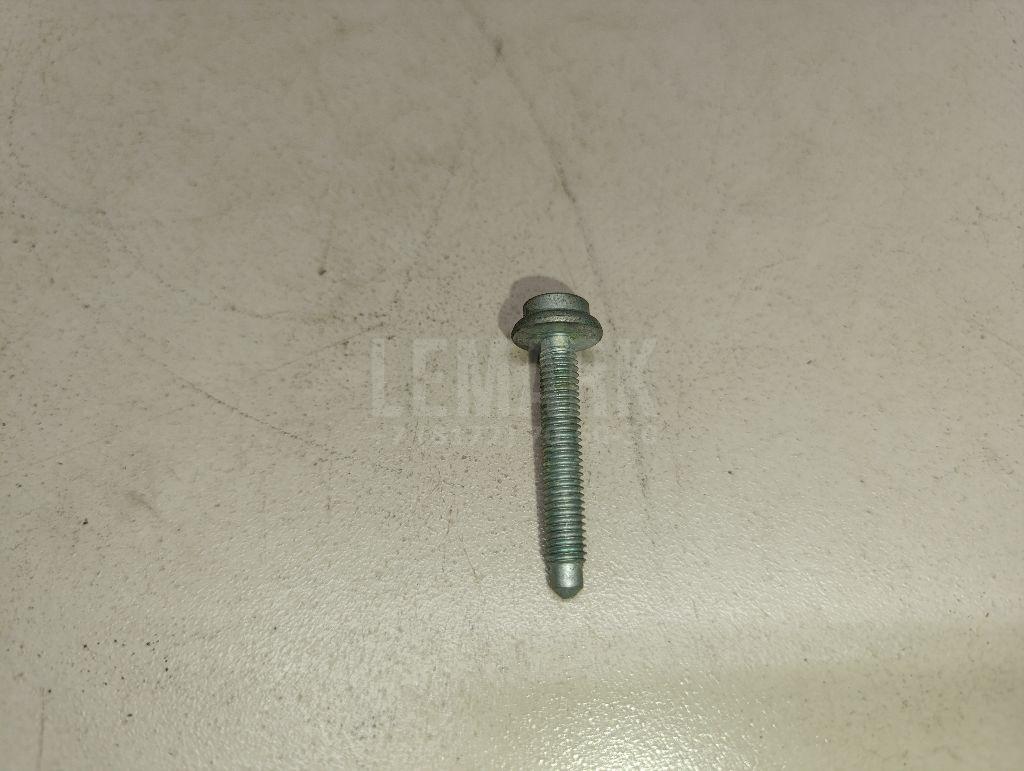 Болт N10530401 VAG