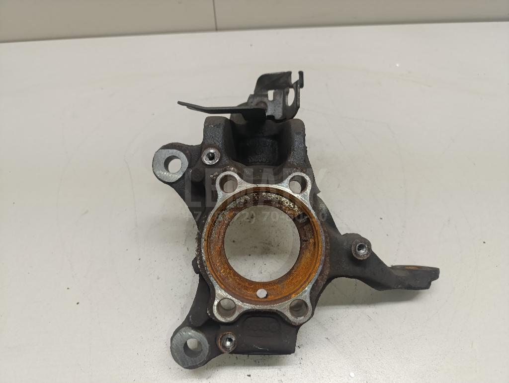 Кулак поворотный передний левый 5C0407255 VAG