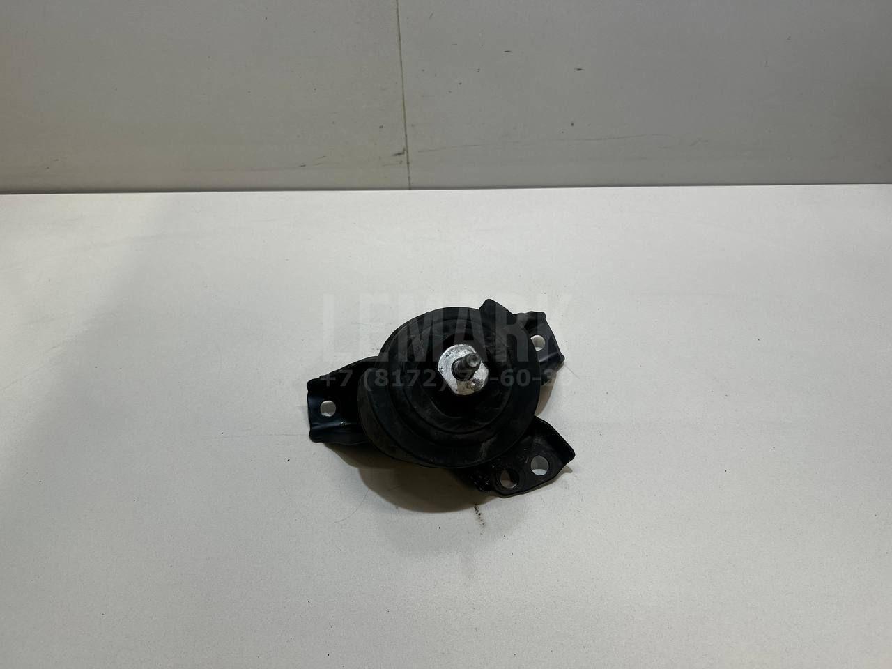 Опора двигателя правая 21810A1100 Hyundai-Kia