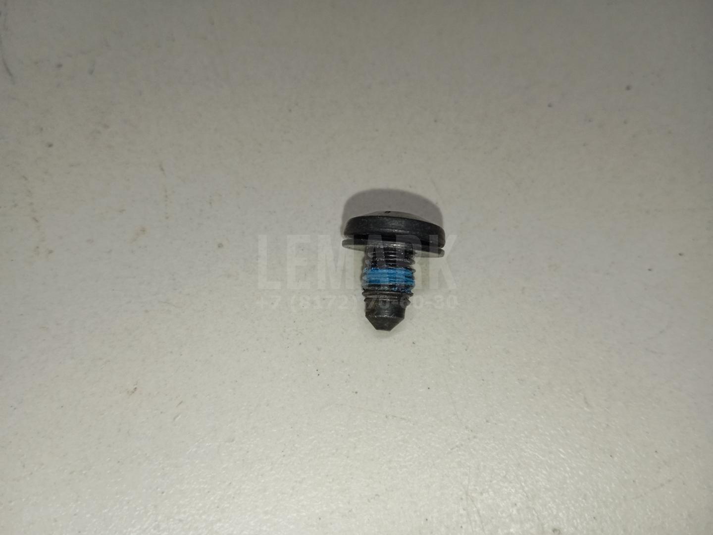 Болт N90800503 VAG