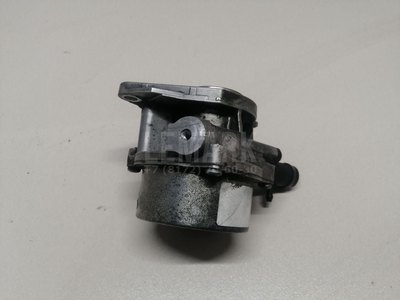 Насос вакуумный 1465000Q1F Nissan