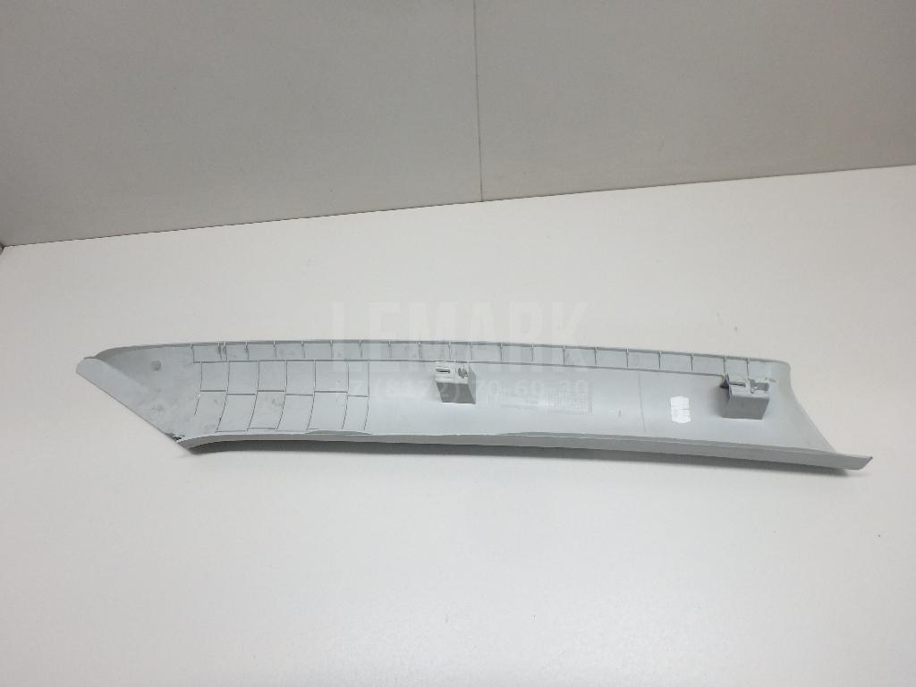 Обшивка стойки 5L0867233Y20 VAG