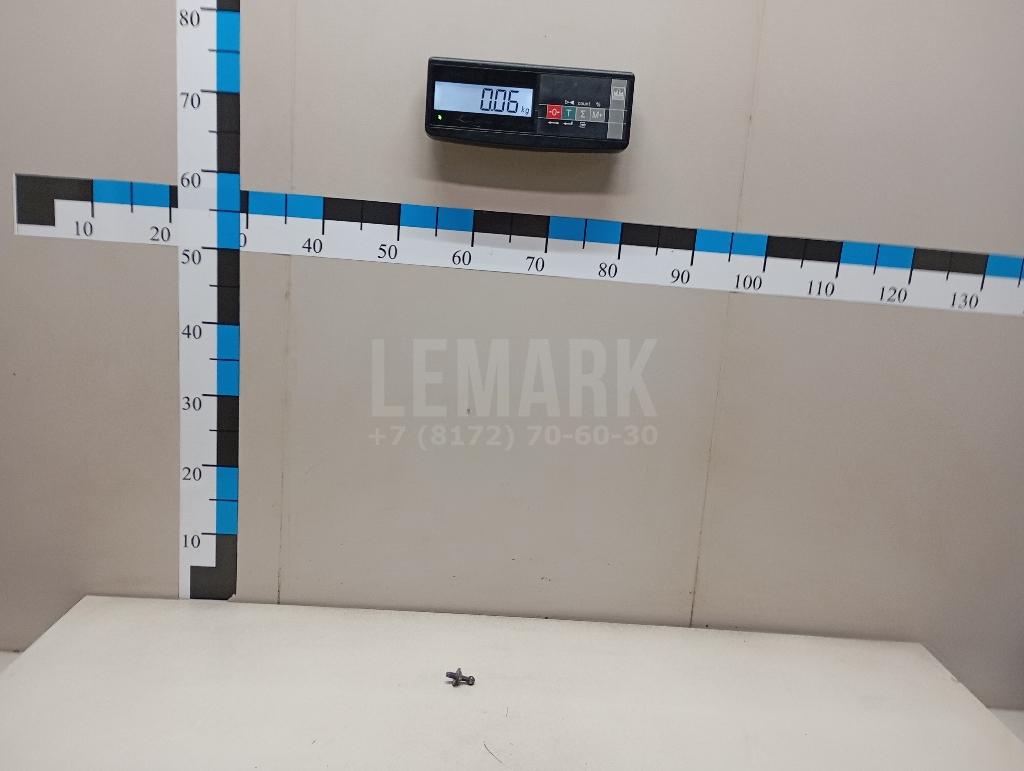 Крепеж газового упора 2K0827439 VAG