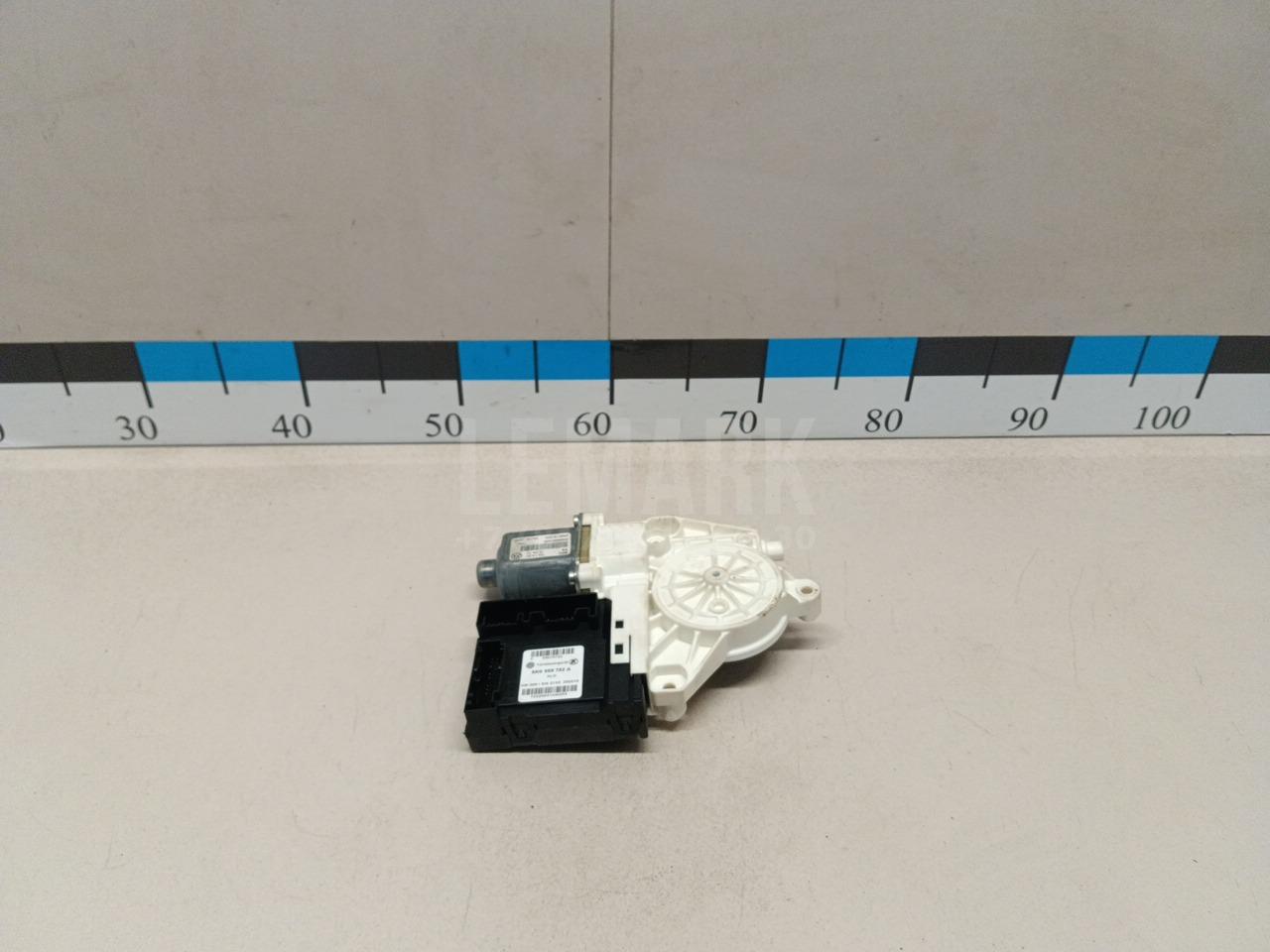 Моторчик стеклоподъемника 5N0959702EZ0P VAG