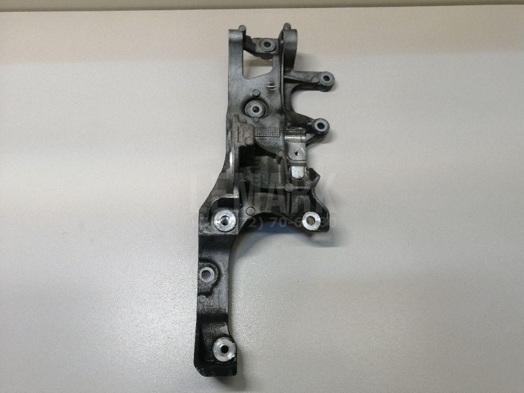 Кронштейн генератора 1699676 Ford