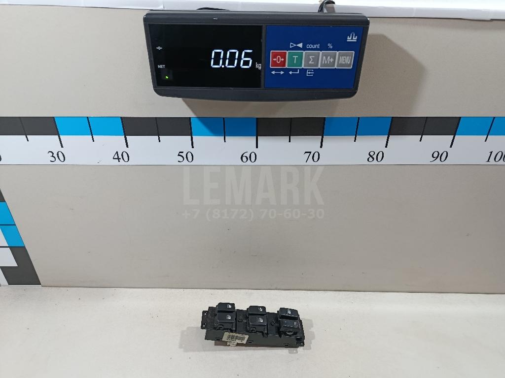 Блок управления стеклоподъемниками 935712B200 Hyundai-Kia