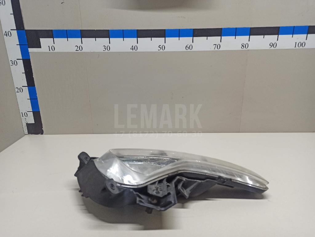 Фара противотуманная правая 922023W100 Hyundai-Kia