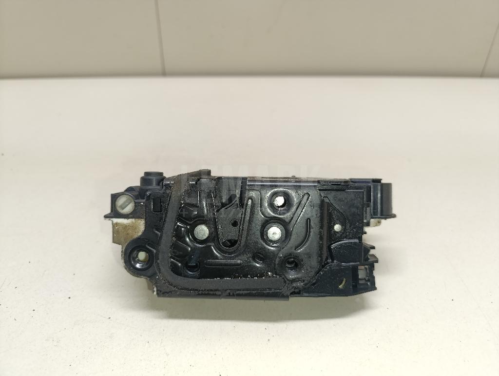 Замок двери задней левой 5ND839015 VAG