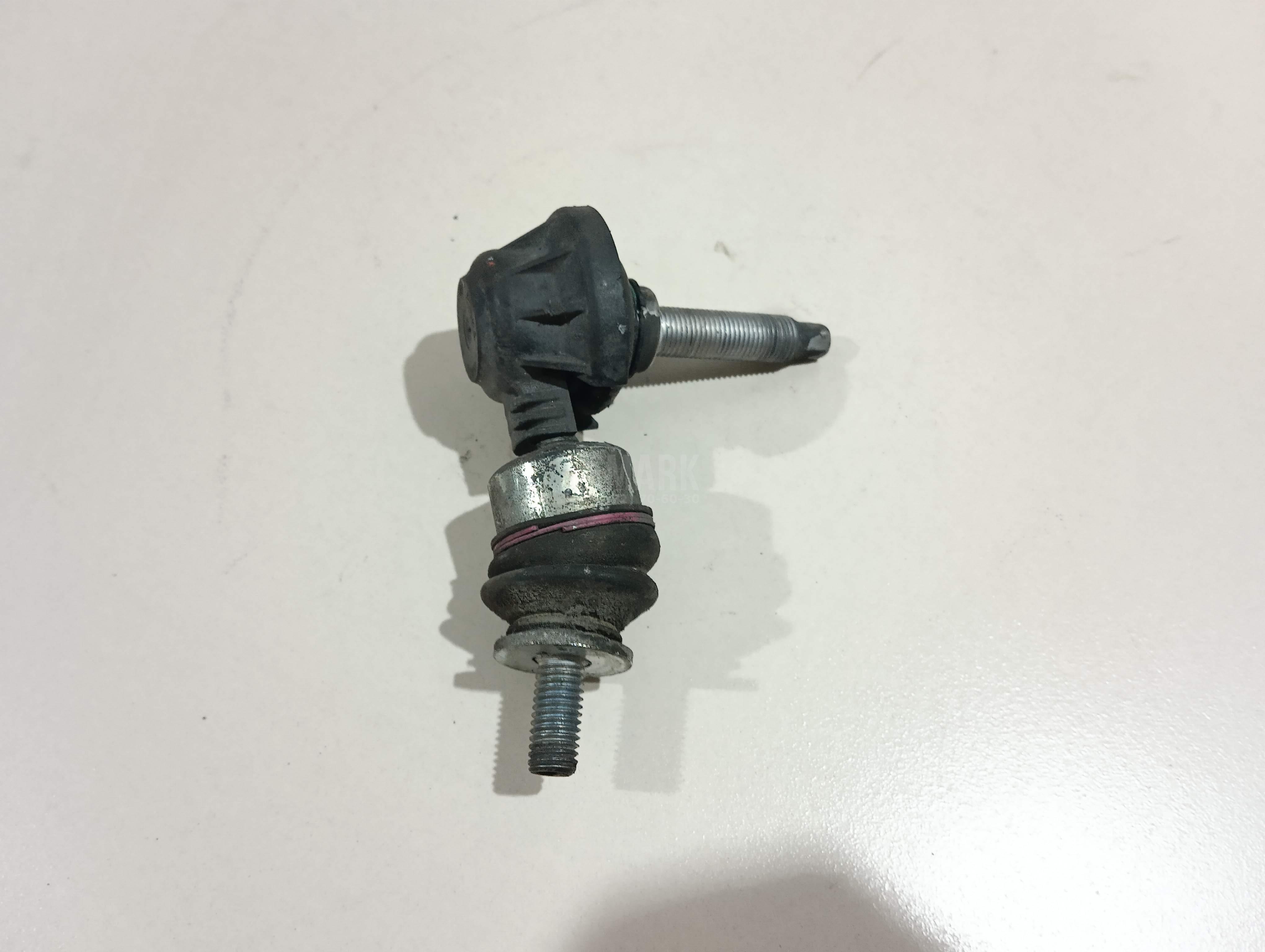 Стойка заднего стабилизатора 31429024 Volvo