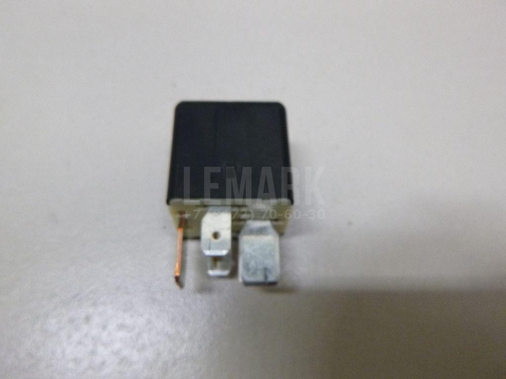Реле 9098704006 Toyota