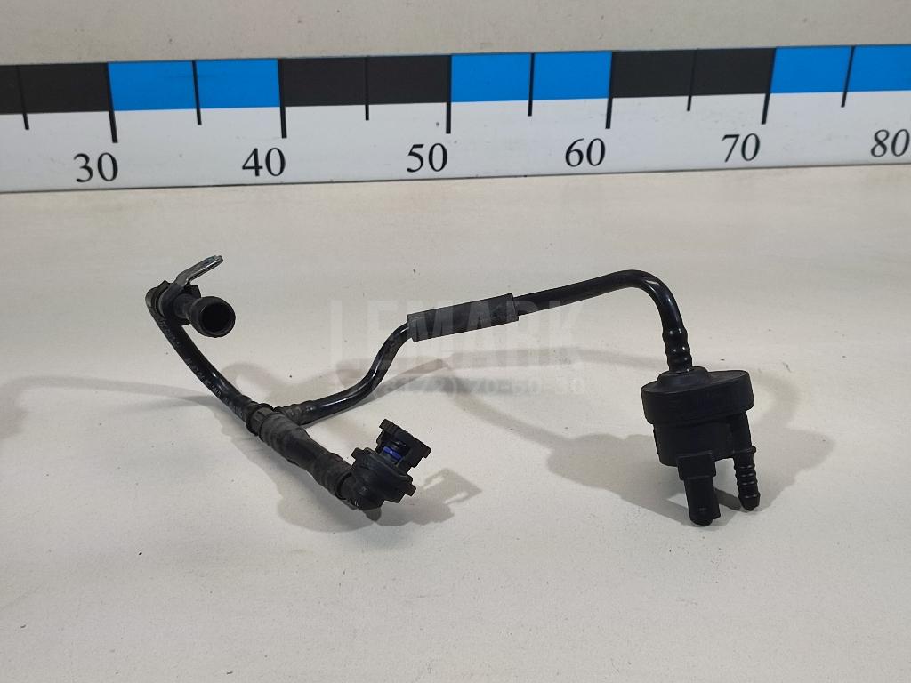 Клапан вакуумный 06J133781CA VAG