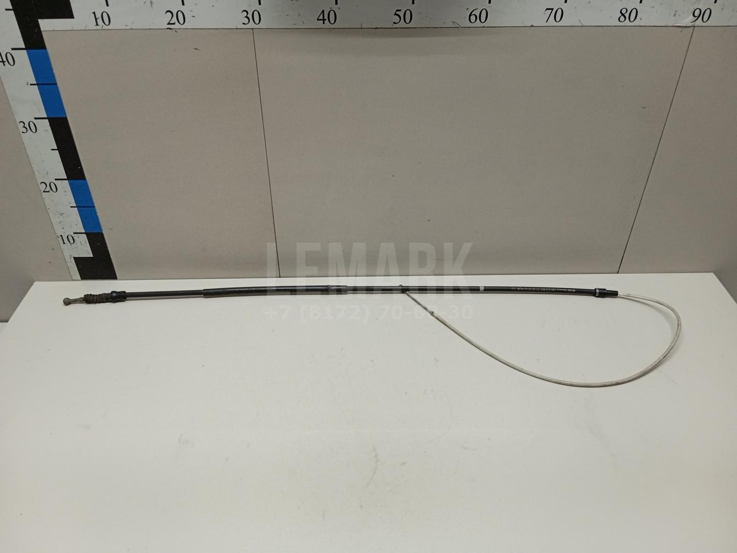Трос стояночного тормоза 5C0609721BC VAG