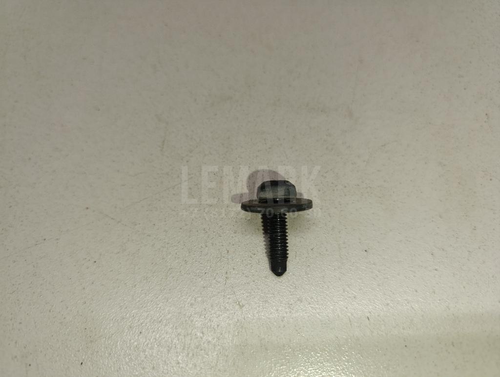 Болт N91033802 VAG