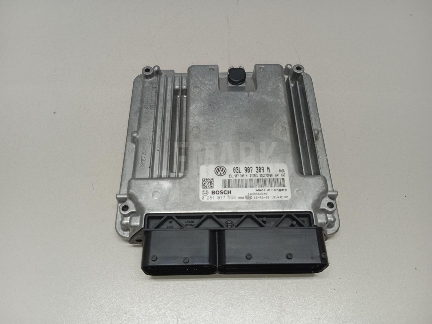 Блок управления двигателем 03L906019FL7E0 VAG